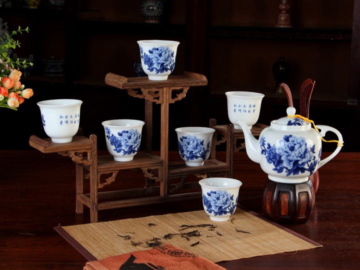 景德镇手绘陶瓷《富贵牡丹》茶具