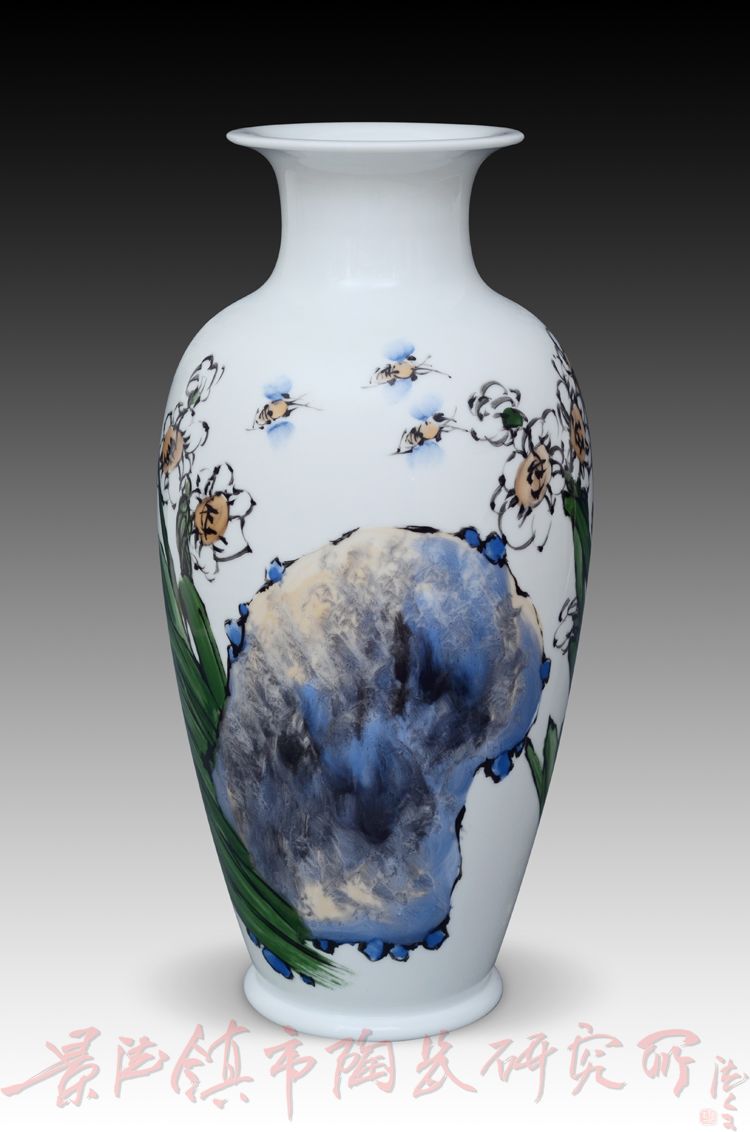 中国陶瓷艺术大师 涂翼报大师作品100件梅瓶